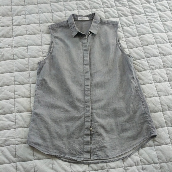 Everlane Tops - Everlane Grey Denim/Poplin Sleeveless Button Up